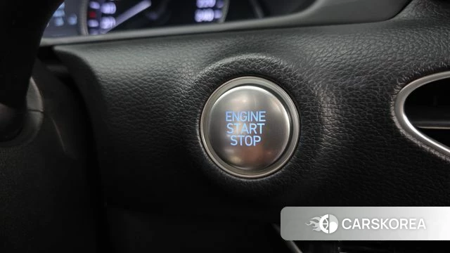 Hyundai Sonata (DN8) id 3936556 из Кореи 11