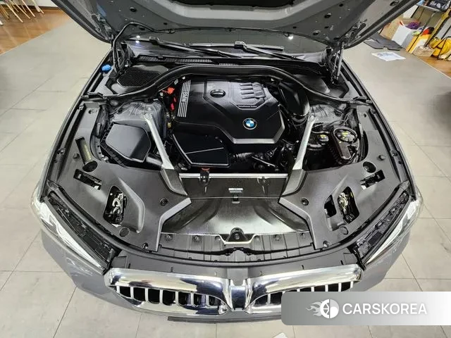 BMW 5 Series (G30) id 3586764 из Кореи 11