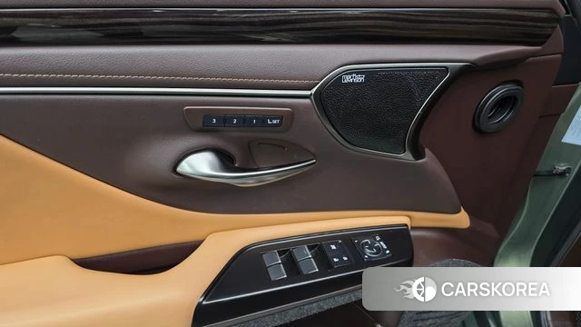 Lexus ES300h 7th generation id 4397062 из Кореи 11