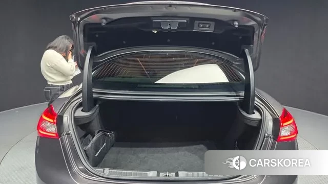 Maserati Ghibli id 3641788 из Кореи 11