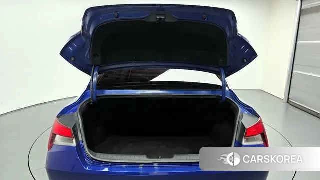 Hyundai Avante Hybrid (CN7) id 3059631 из Кореи 11