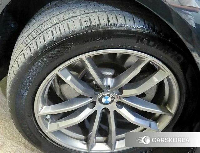 BMW 5 Series (G30) id 4357107 из Кореи 11