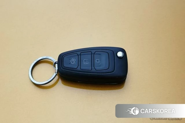 Ford Fox id 4211362 из Китая 11