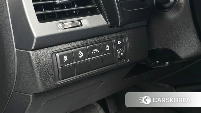 Ssangyong The New Rexton Sports Cannes id 4549946 из Кореи 11