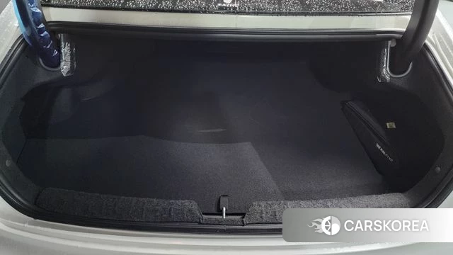 Hyundai Grandeur (GN7) id 4602450 из Кореи 11