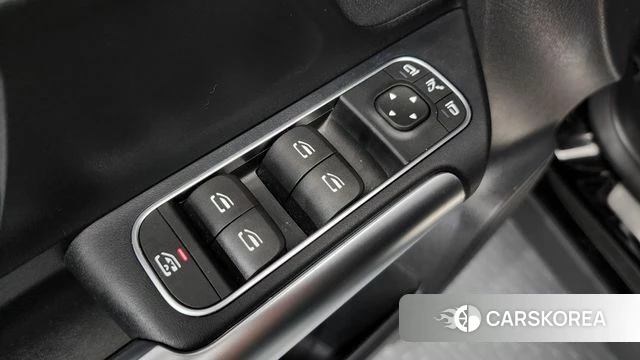 Mercedes-Benz GLA - Class H247 id 4432970 из Кореи 11