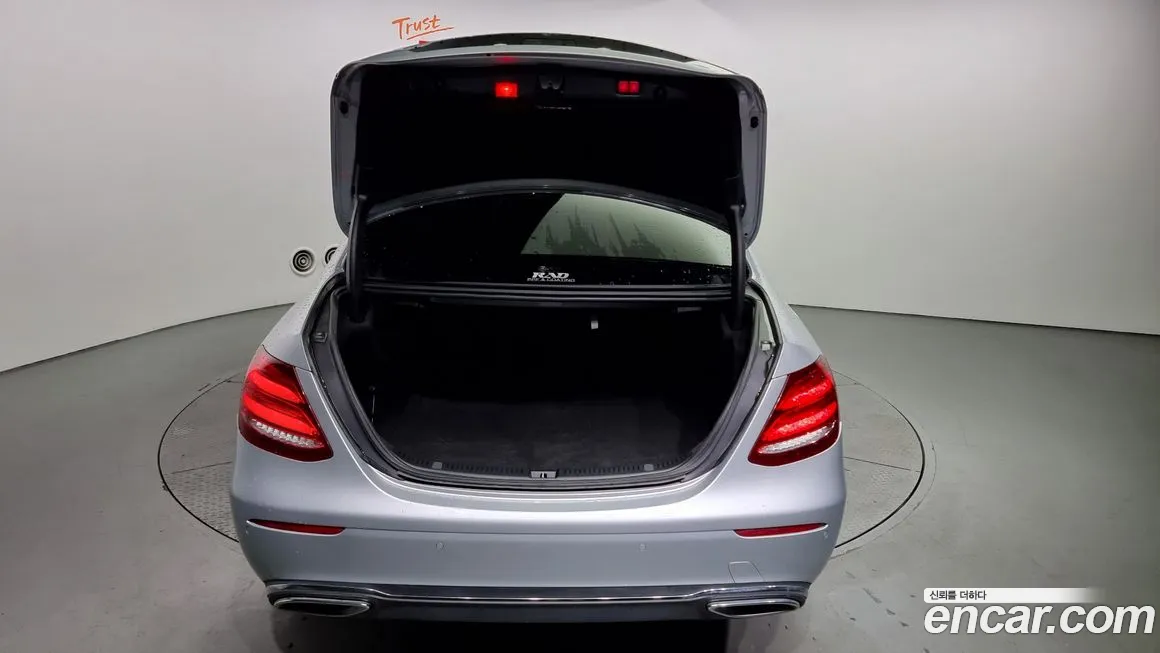 Mercedes-Benz E-Class W213 id 1900625 из Кореи 11