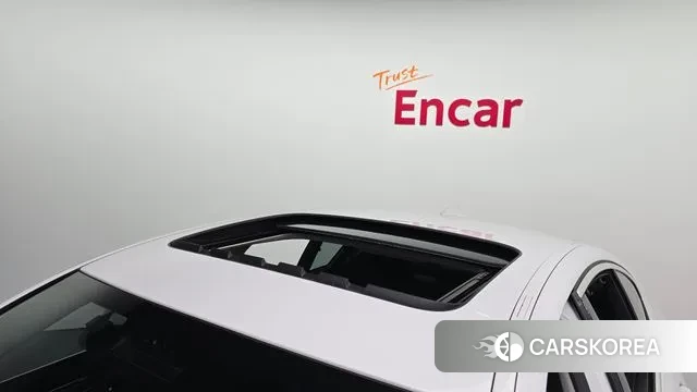 BMW 5 Series (G30) id 3416439 из Кореи 11