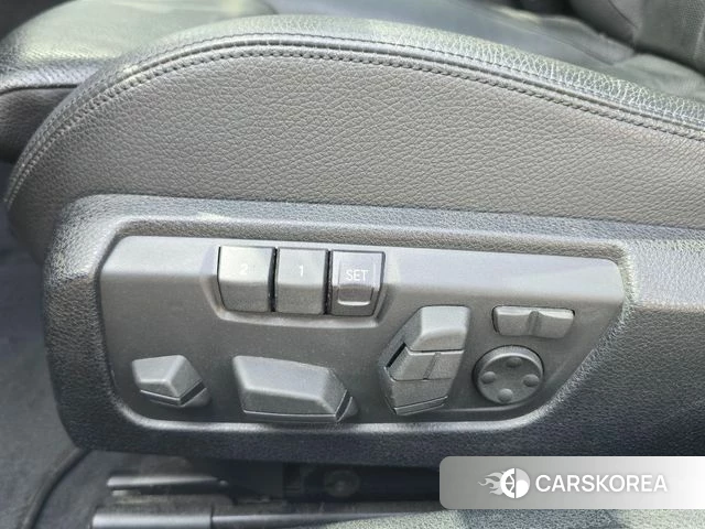 BMW 6 Series (F12) id 3905821 из Кореи 11