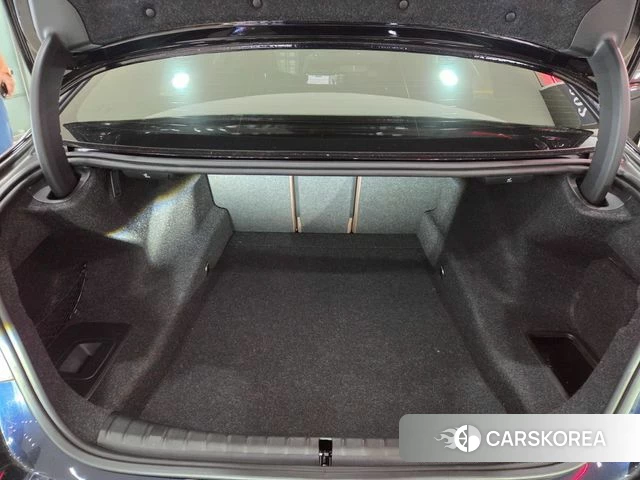 BMW 5 Series (G30) id 4360709 из Кореи 11