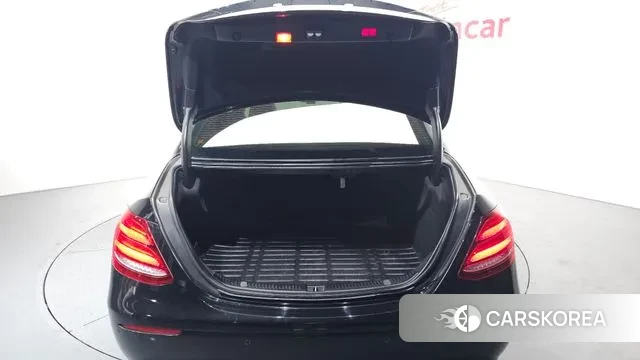 Mercedes-Benz E-Class W213 id 3647297 из Кореи 11