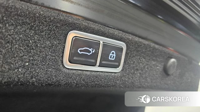 Hyundai Grandeur Hybrid (GN7) id 4281425 из Кореи 11