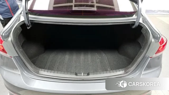 Hyundai Avante AD id 3455262 из Кореи 11