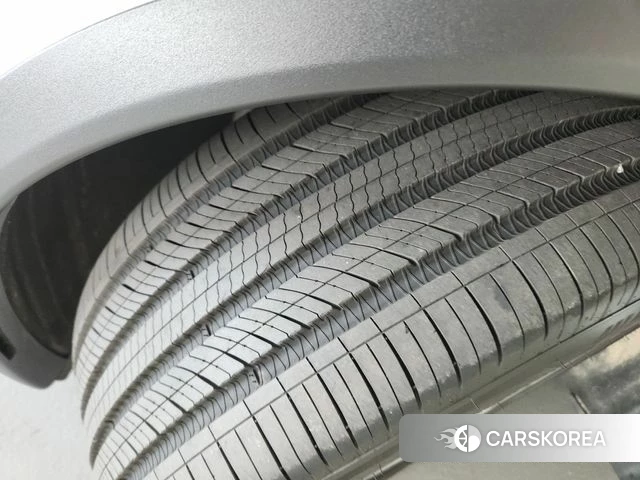 Tesla Model X id 4366436 из Кореи 11