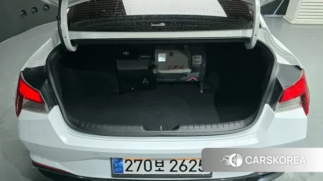 Hyundai Avante (CN7) id 3492598 из Кореи 11