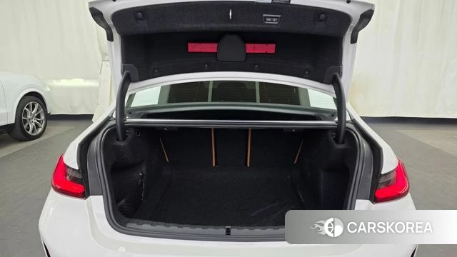 BMW 3 Series (G20) id 3883059 из Кореи 11