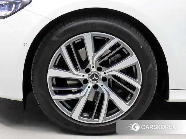 Mercedes-Benz E-Class W214 id 3467041 из Кореи 11