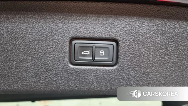 Audi Q8 (4M) id 2884298 из Кореи 11