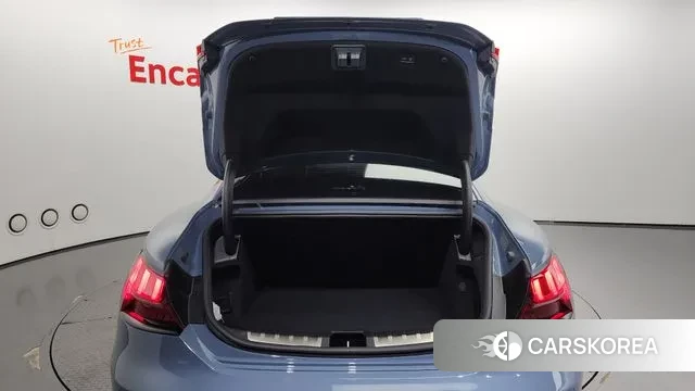 Audi e-Tron GT id 2900449 из Кореи 11