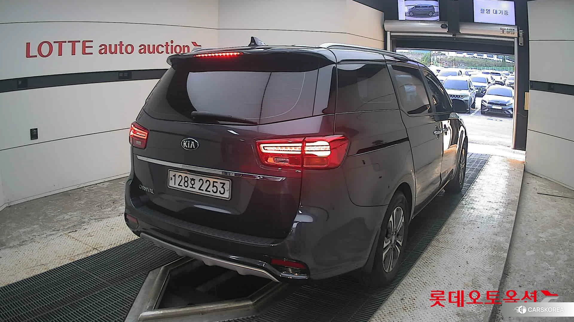 Kia Carnival id 4909248 из Кореи 11