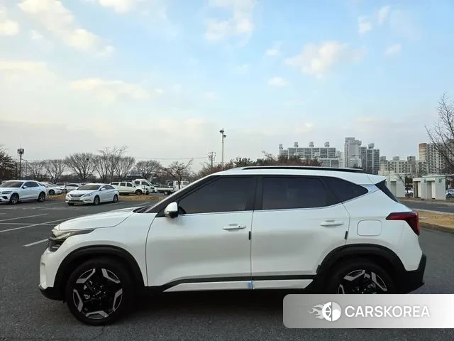 Kia The New Seltos id 3696450 из Кореи 11