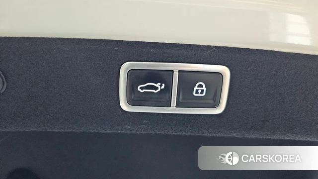 Hyundai Grandeur Hybrid (GN7) id 4194858 из Кореи 11