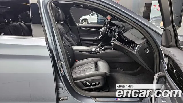 BMW 5 Series (G30) id 2660432 из Кореи 11