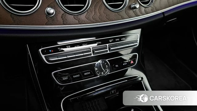 Mercedes-Benz E-Class W213 id 3813888 из Кореи 11