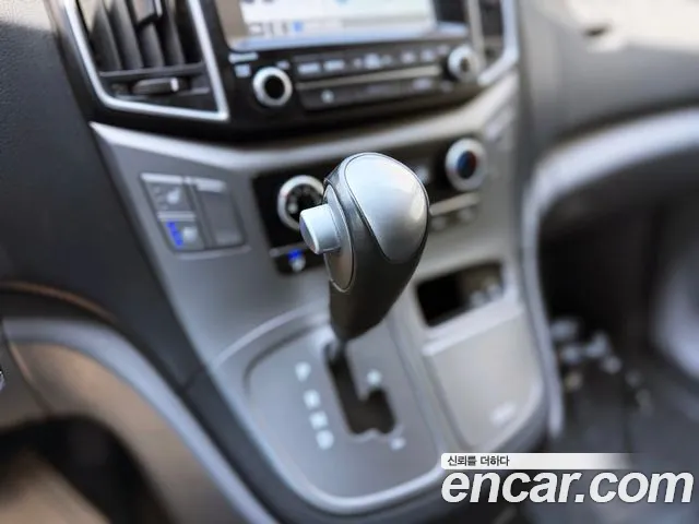 Hyundai The New Grand Starex id 2678049 из Кореи 11