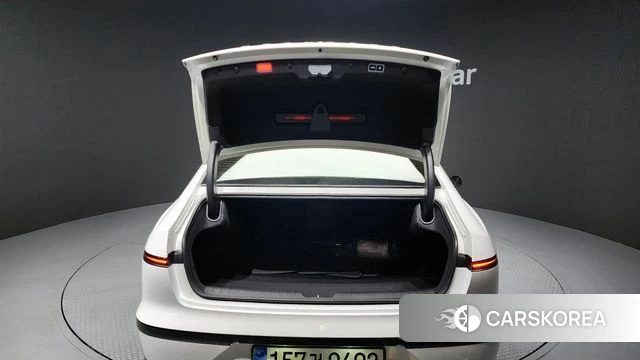 Hyundai Grandeur (GN7) id 3858083 из Кореи 11