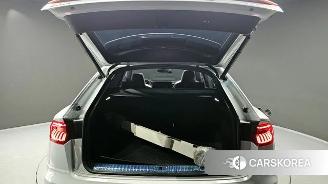 Audi Q8 (4M) id 4550534 из Кореи 11