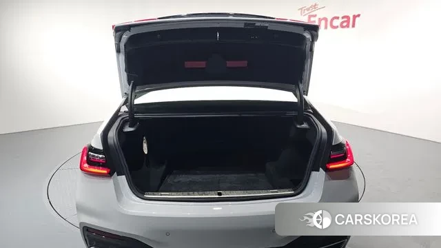 BMW 7 Series (G11) id 3283382 из Кореи 11