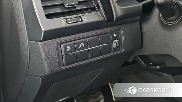 Ssangyong The New Rexton Sports Cannes id 4849089 из Кореи 11
