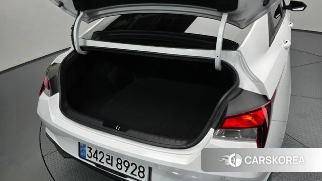 Hyundai Avante Hybrid (CN7) id 4534210 из Кореи 11