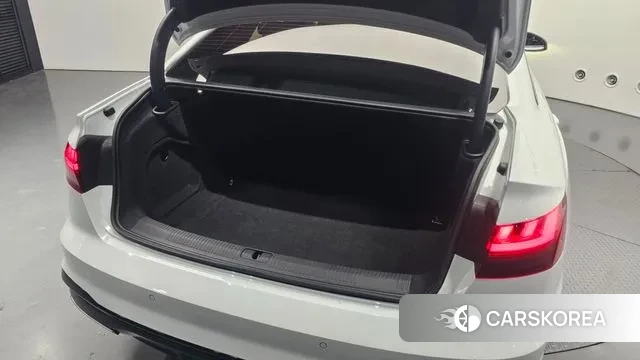 Audi A4 (B9) id 3651156 из Кореи 11