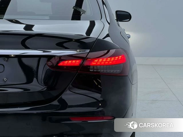 Mercedes-Benz E-class id 4236370 из Китая 11