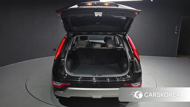 Kia Di Ol Nu Niro id 3752561 из Кореи 11