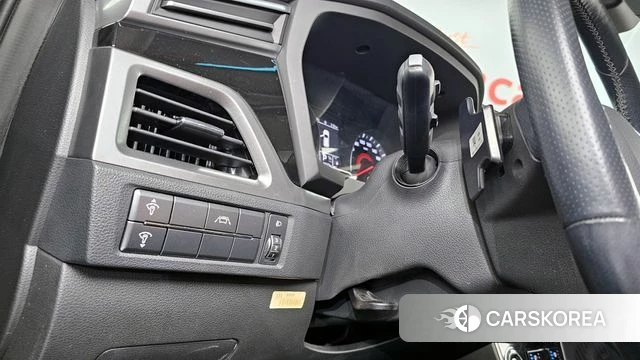 Ssangyong Beautiful Korando id 3905159 из Кореи 11