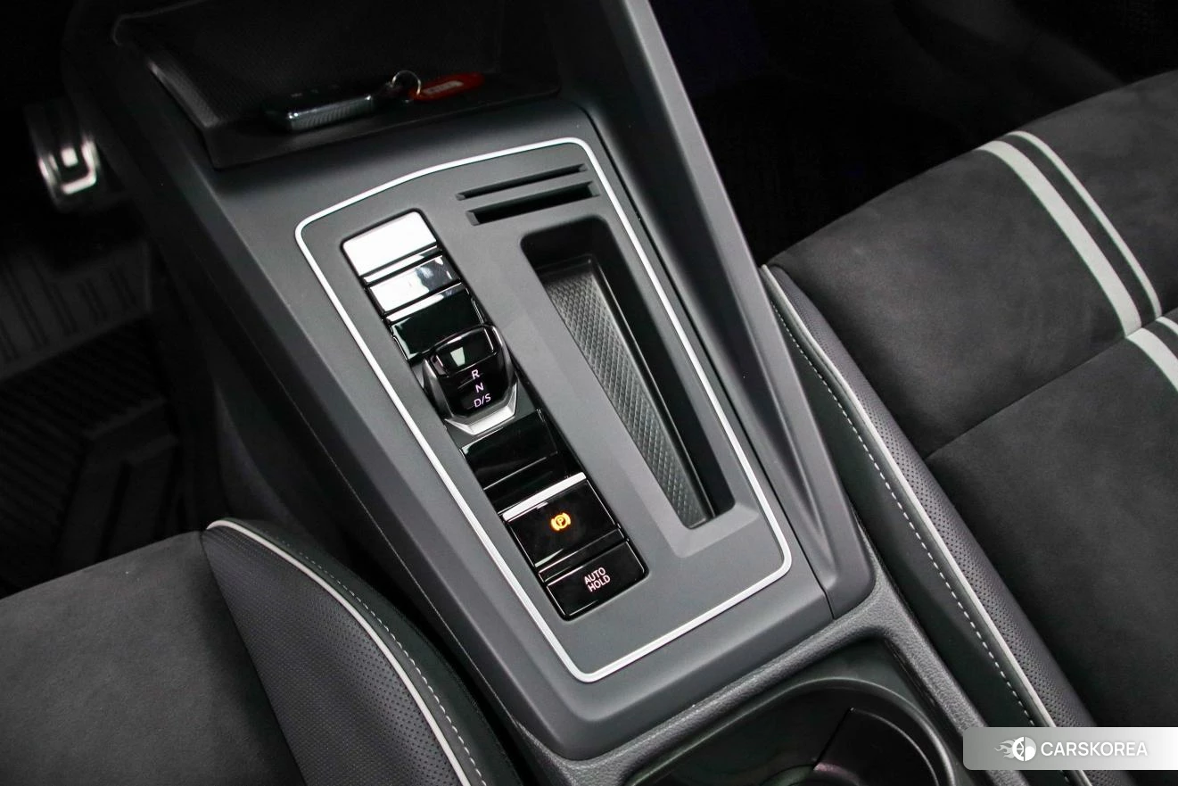Volkswagen Golf id 4407516 из Китая 11
