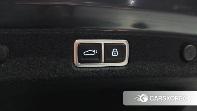 Hyundai Grandeur (GN7) id 4549330 из Кореи 11
