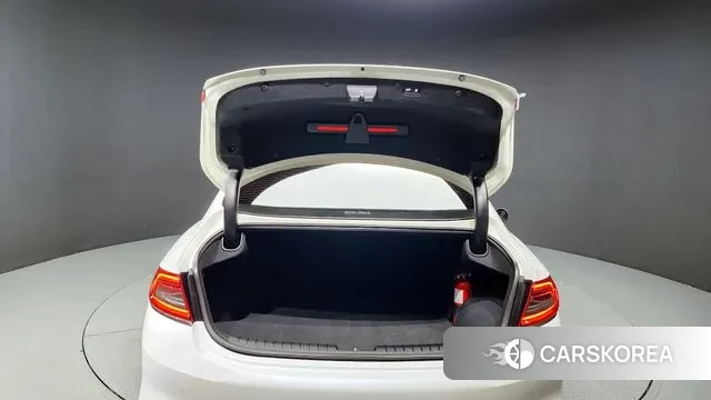 Hyundai Grandeur IG Hybrid id 2981747 из Кореи 11