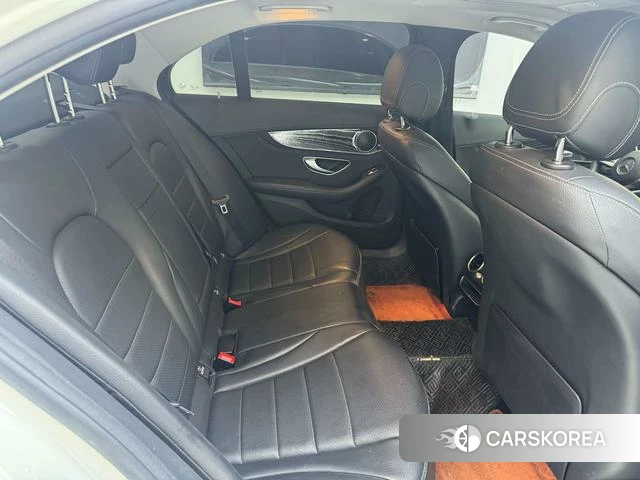 Mercedes-Benz Class C id 3856883 из Китая 11