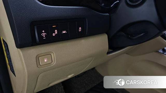 Kia The New Carnival id 4568344 из Кореи 11