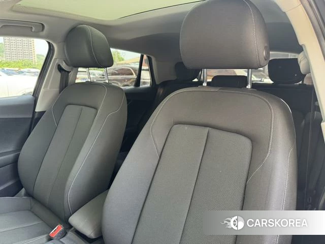 Audi Q2L id 4234848 из Китая 11