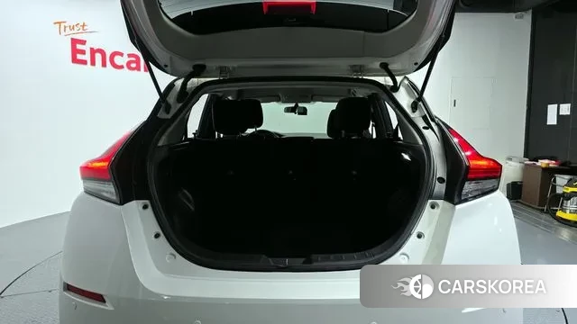 Nissan Leaf (ZE1) id 3368574 из Кореи 11