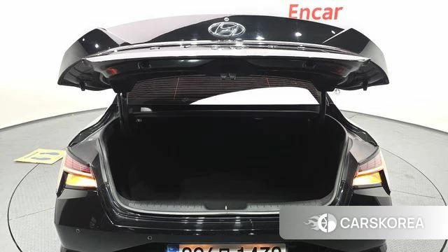 Hyundai Avante (CN7) id 3793844 из Кореи 11