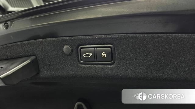 Hyundai The New Grandeur IG Hybrid id 4231224 из Кореи 11