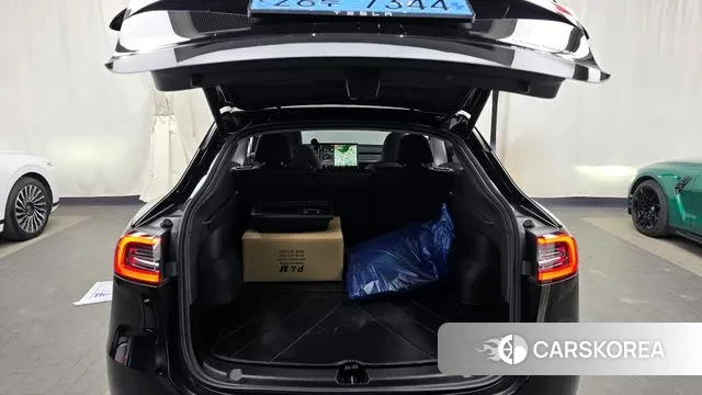 Tesla Model Y id 3599657 из Кореи 11