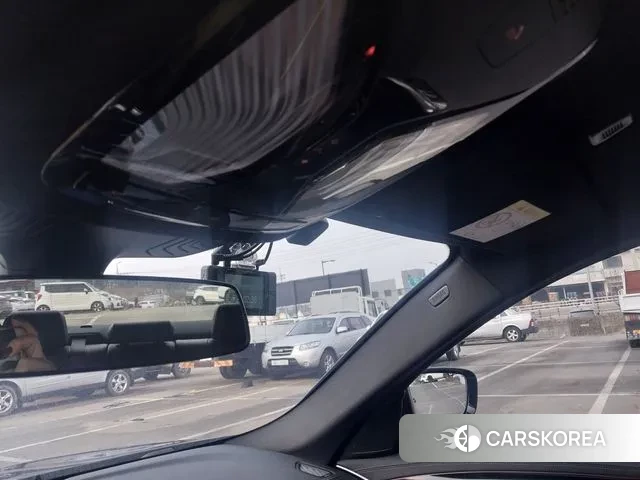 BMW 5 Series (G30) id 3586936 из Кореи 11