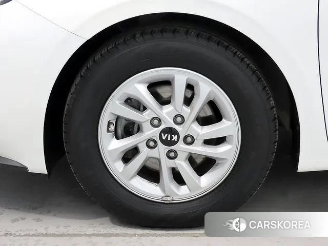 Kia Come New K3 id 3434323 из Кореи 11